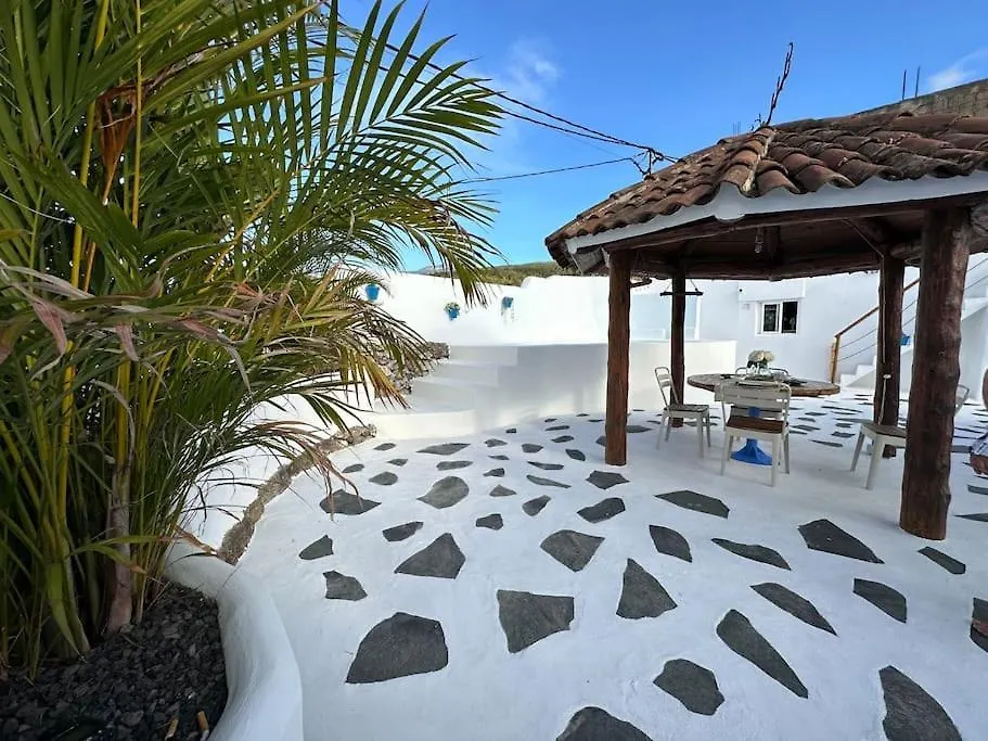 別荘 Casa Rural Con Piscina Climatizada イコー・デ・ロス・ビノス スペイン